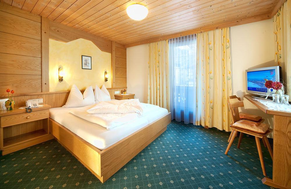 Hotel Koessler Tux Luaran gambar